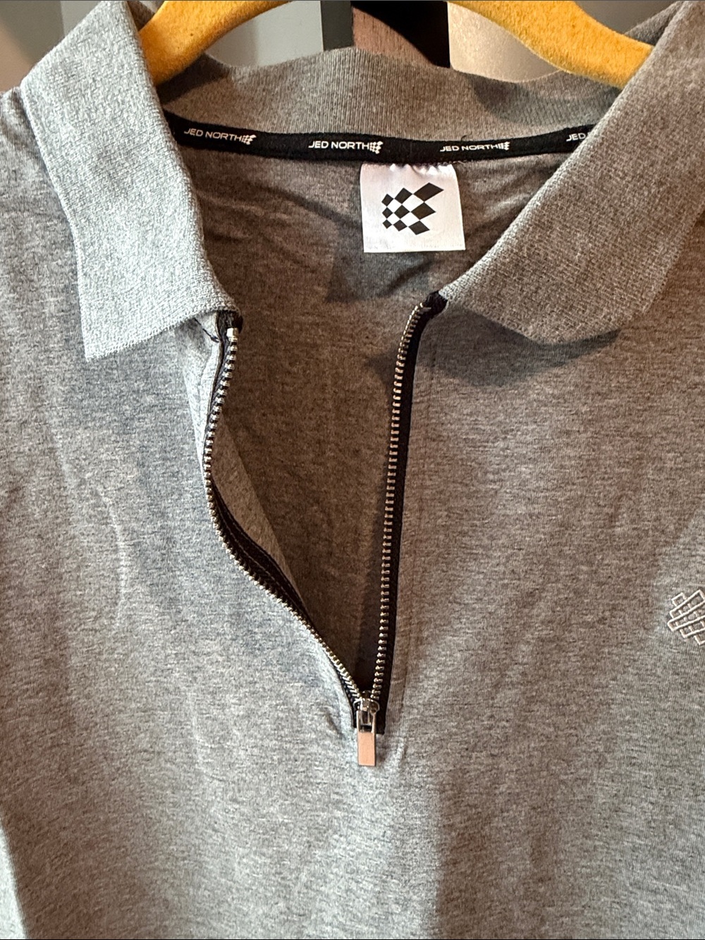 Jed North Men's Gray Quarter Zip Muscle Fit Polo Shirt Size Medium - Picture 4 of 9